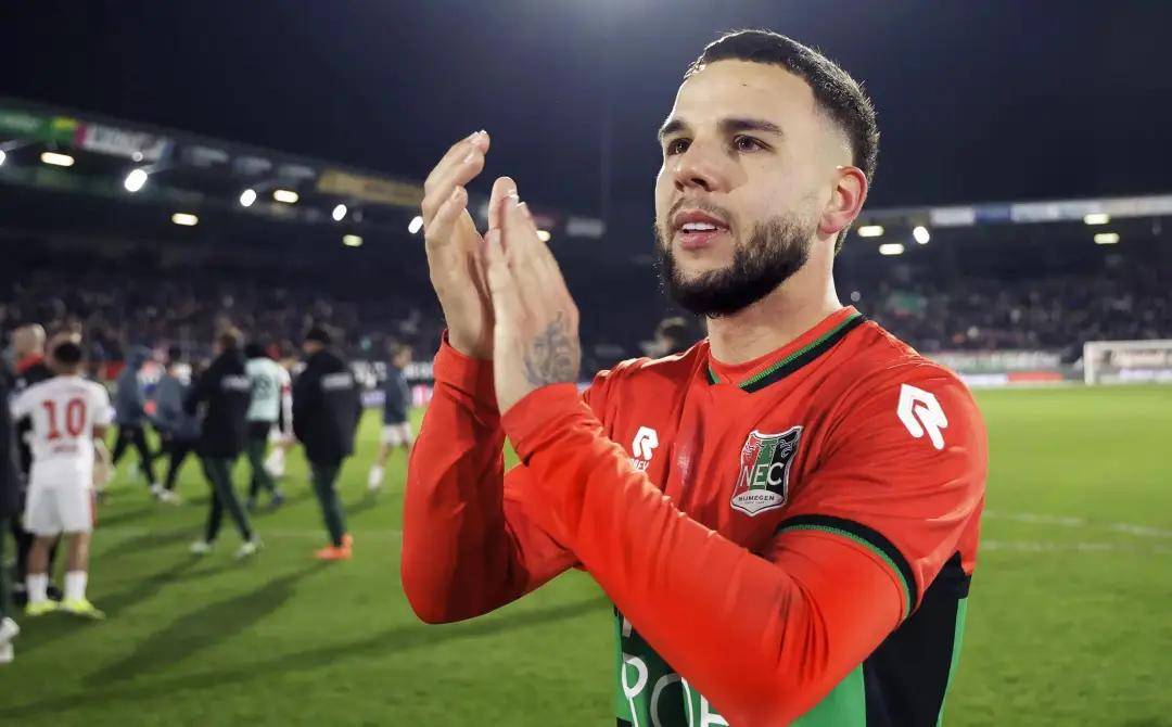 新疆队展现 新疆队展现